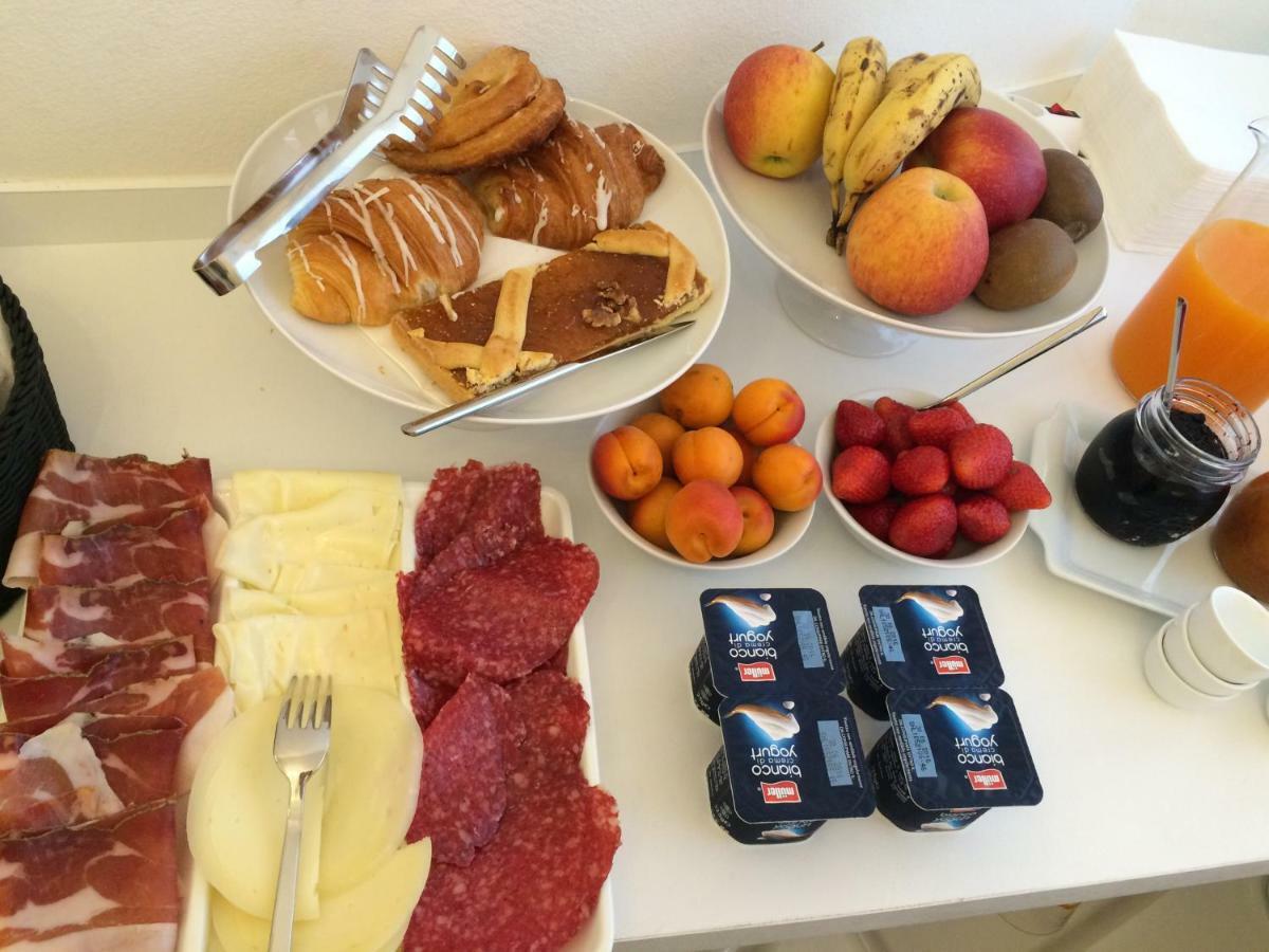 B&B Via Roma 25 Arezzo Eksteriør billede