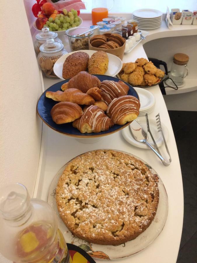 B&B Via Roma 25 Arezzo Eksteriør billede