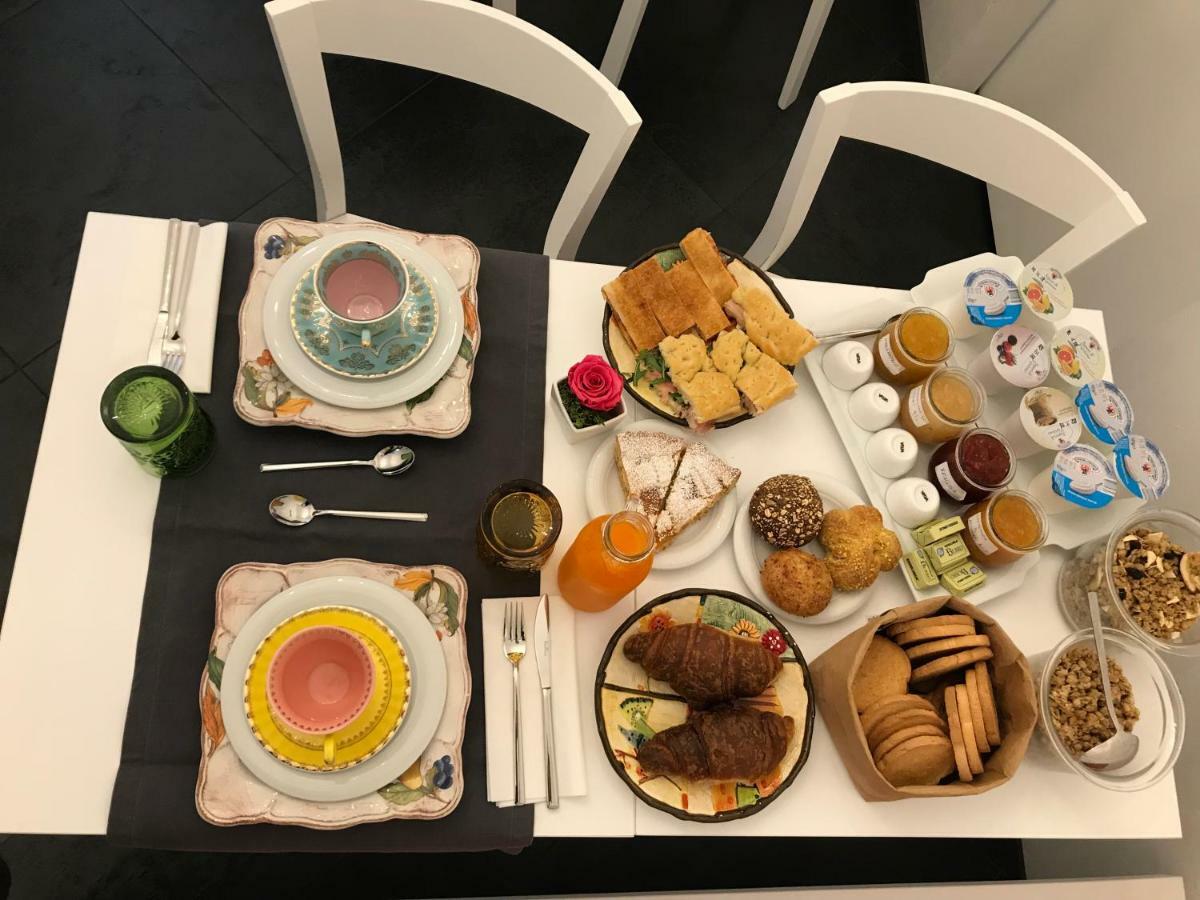 B&B Via Roma 25 Arezzo Eksteriør billede